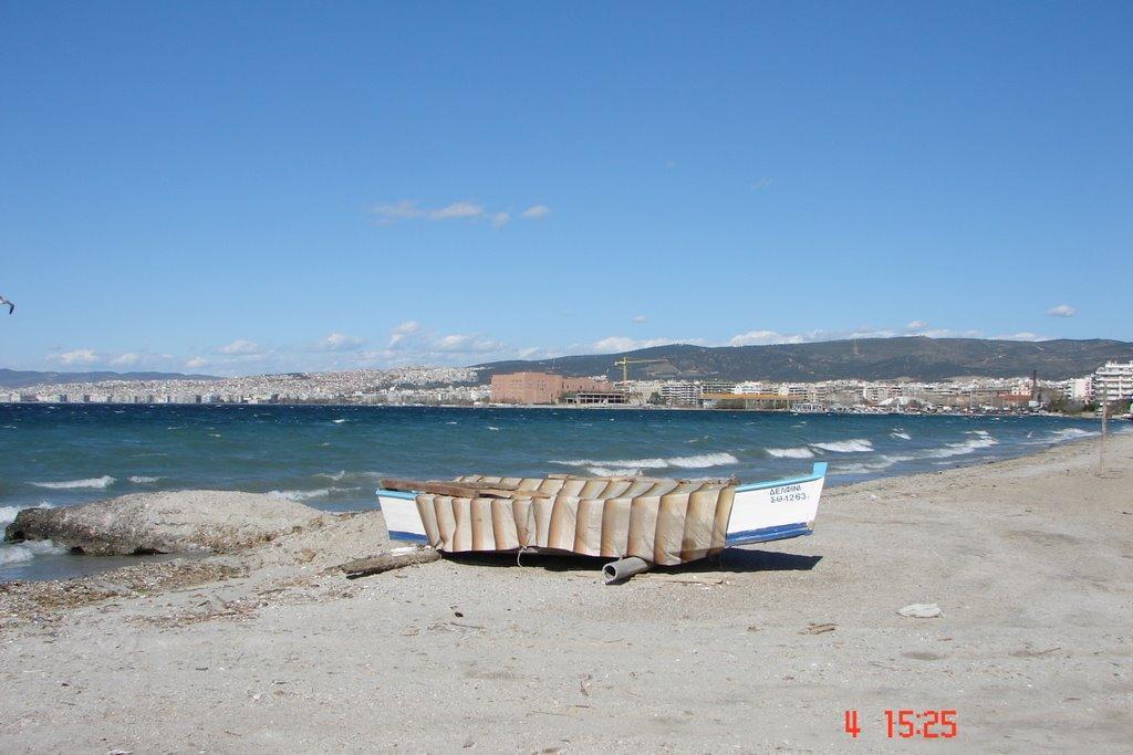 Private In A Shared Flat Selanik