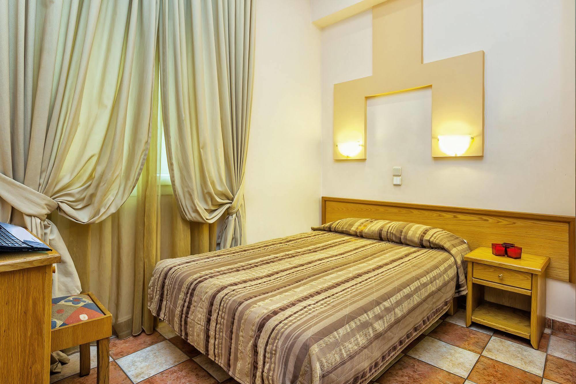 Aegeon Hotel 3*