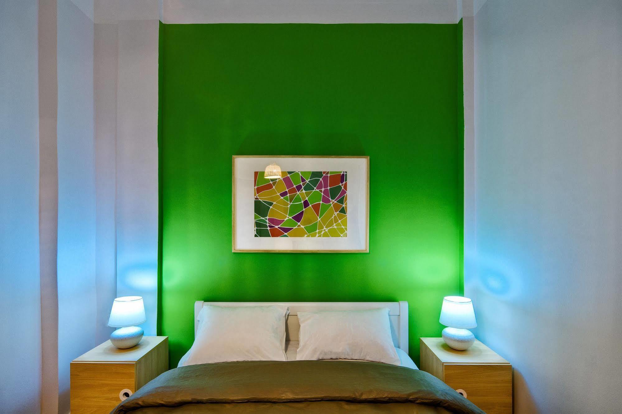 Colors Living