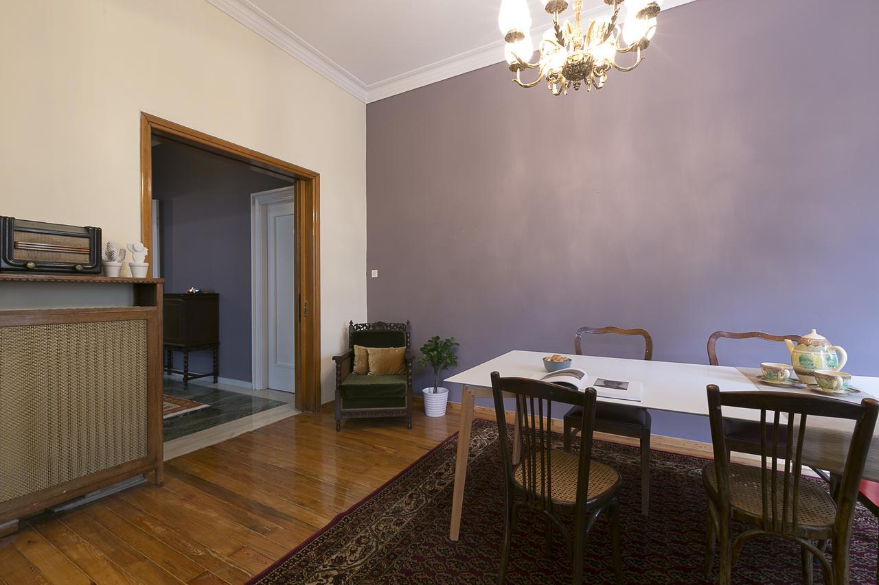 Authentic Retro Flat In Center #feelslikehome Tessalónica