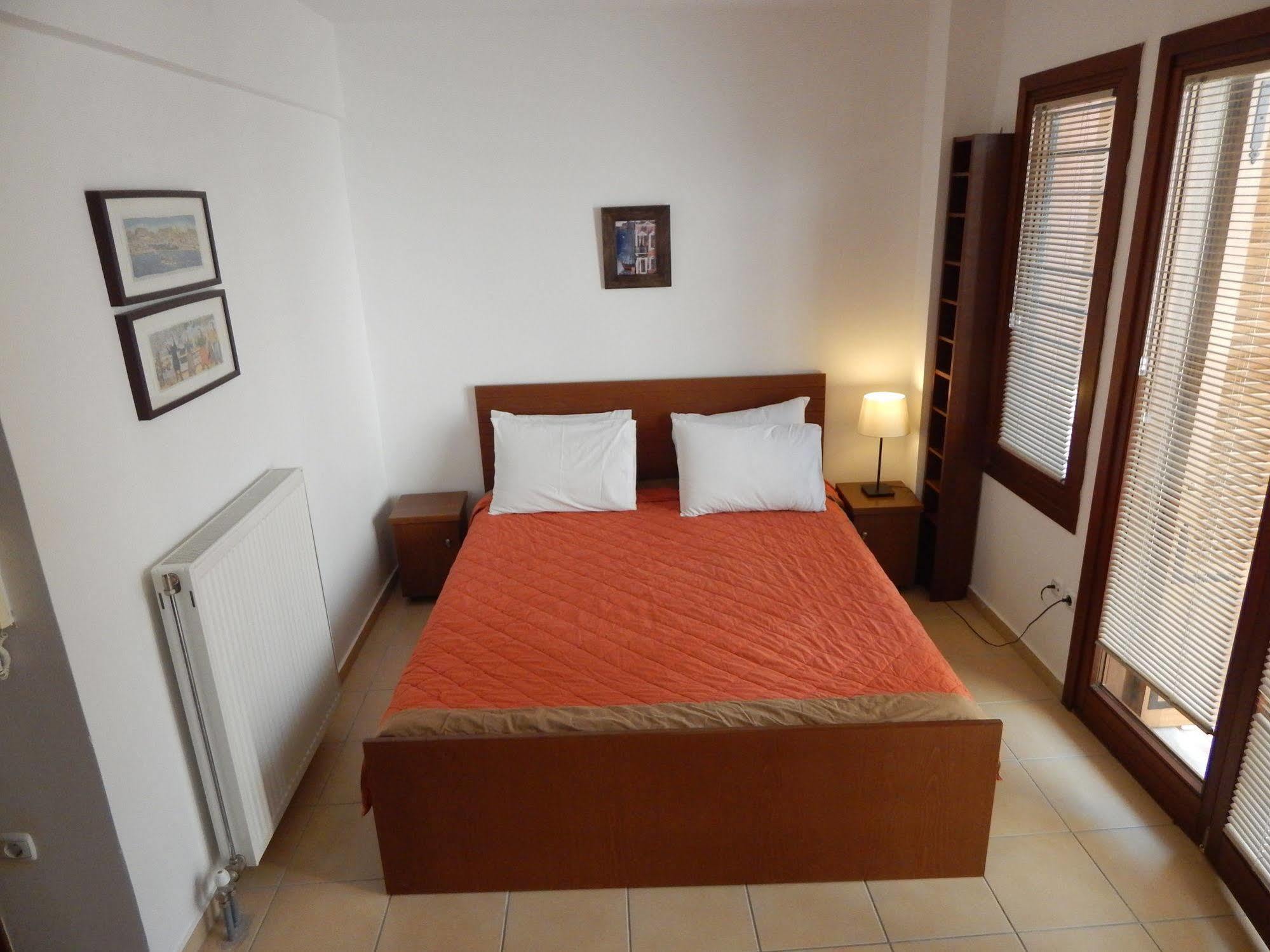 Kripis Studio Thessaloniki * Thessaloniki