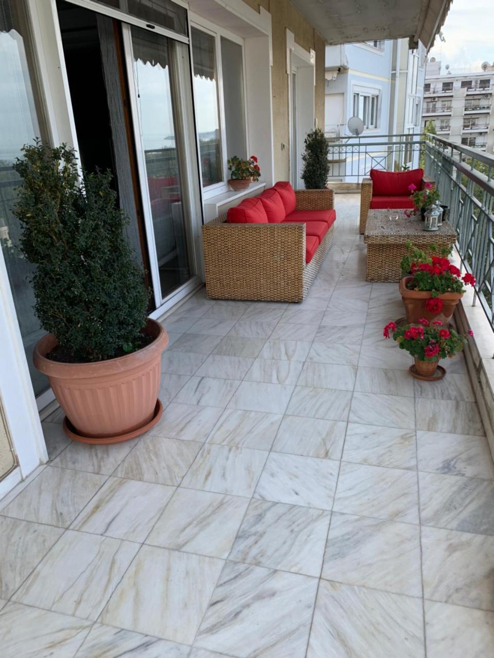 #luxlikehome-cosmopolitan Maison Selanik