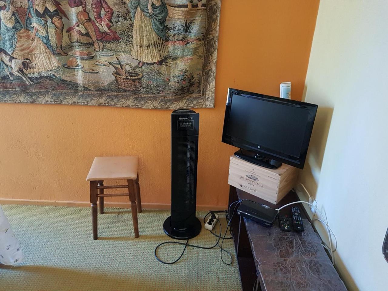 Apartment Sunny Quiet Apt