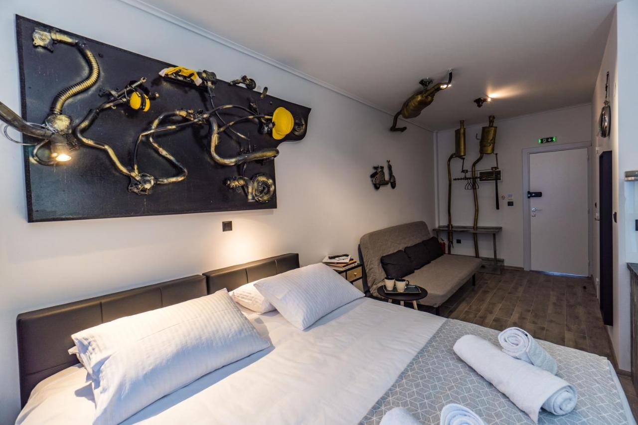 Graffitisuites#garage Daire *
