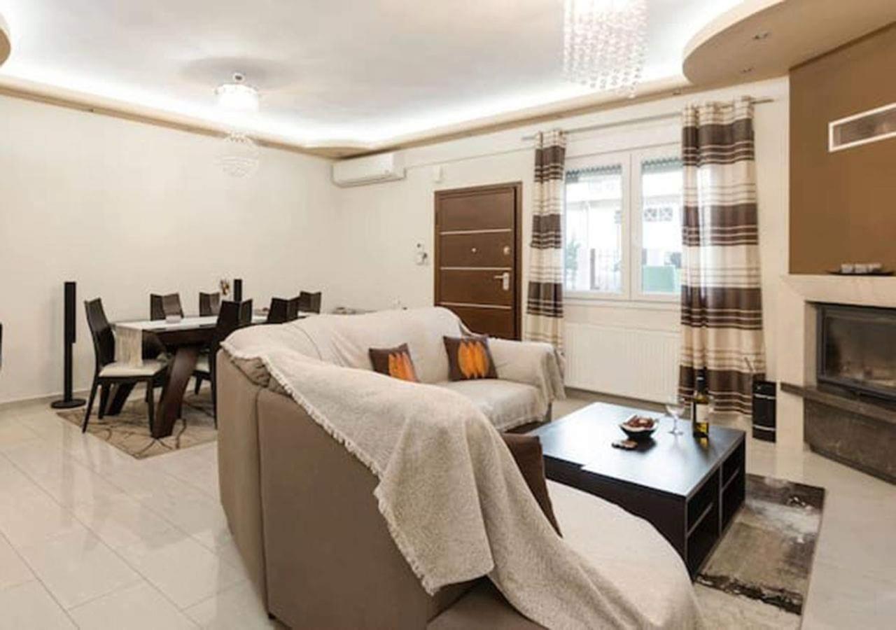 Socrates & Froso's Lovely Maisonette * Thessaloniki