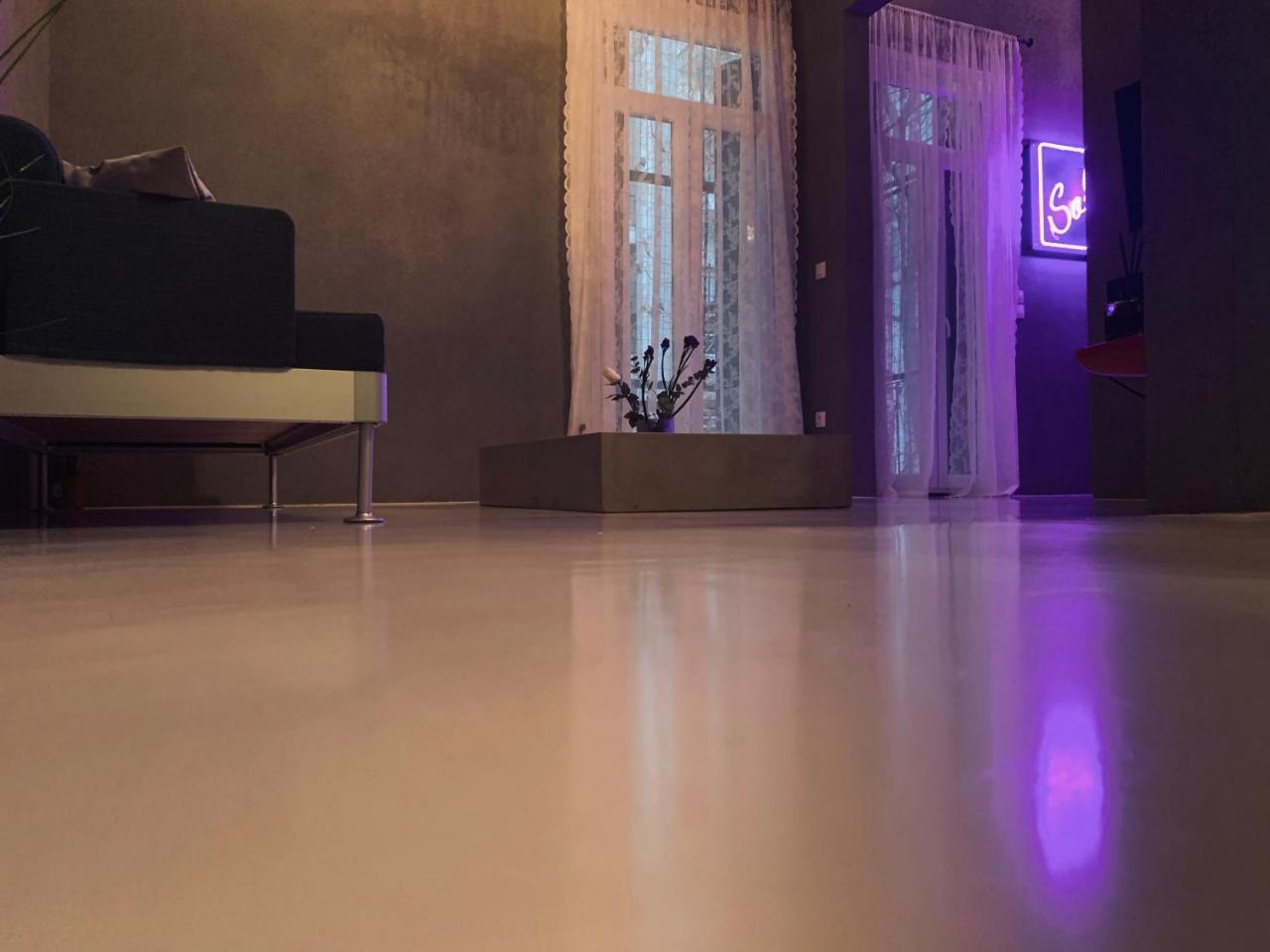 Jolene Apartment
