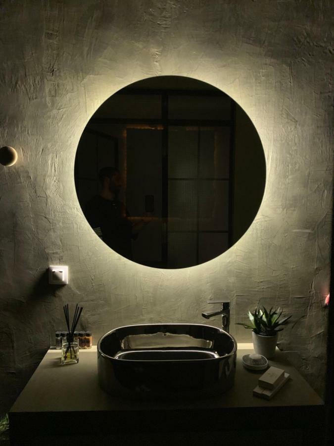 Jolene Apartment *