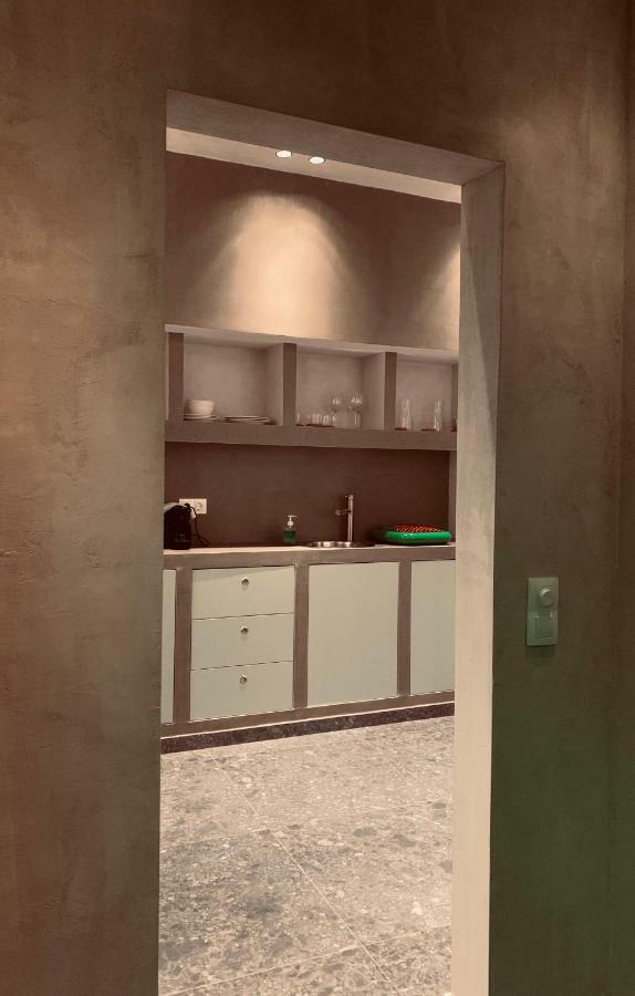Jolene Apartment