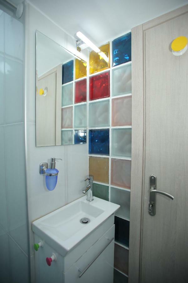 Flat Apartment