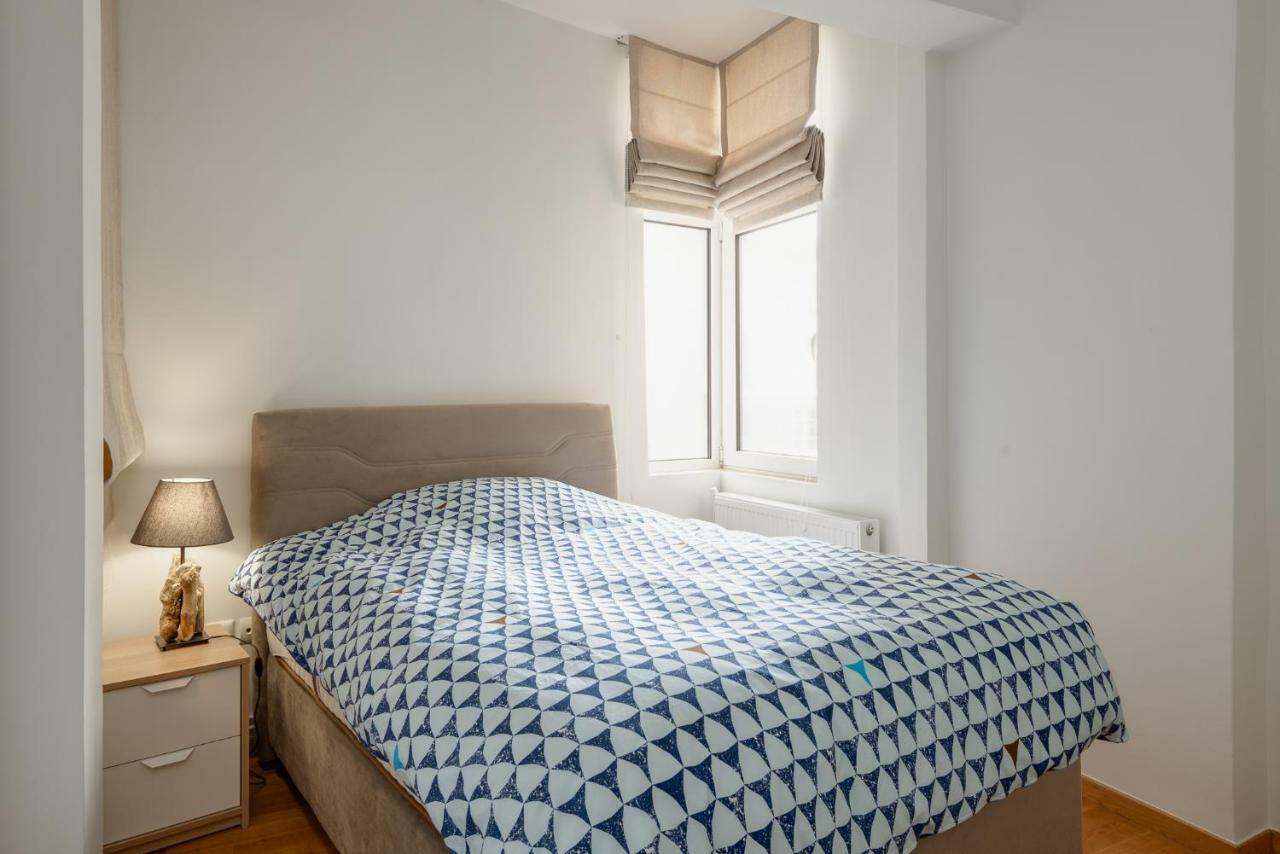 Apartment Brand-new Modern Flat In Heart Of *