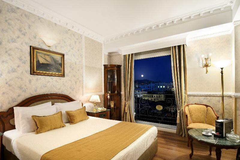 Mediterranean Palace Hotel 5*