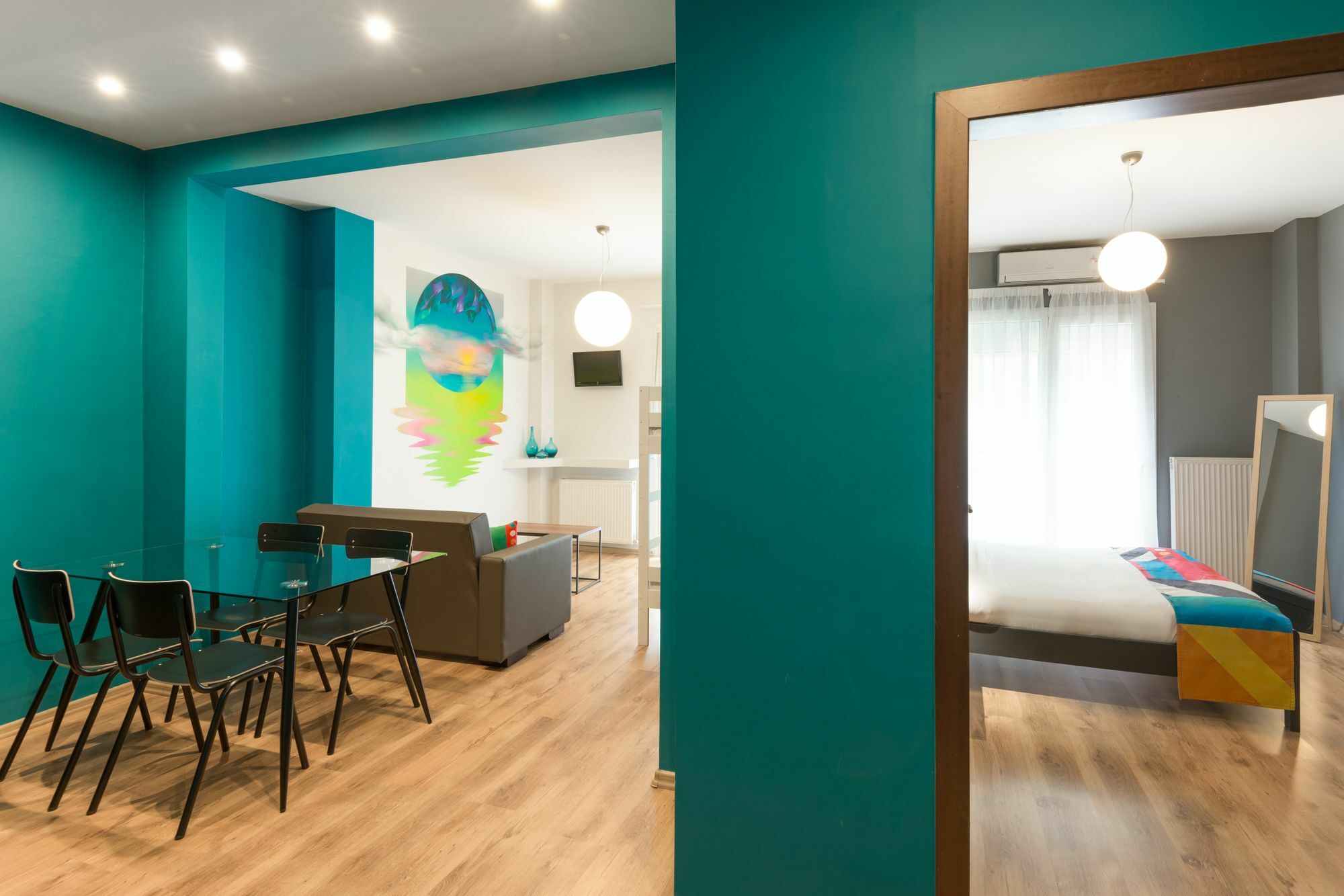 Colors Living Daire *