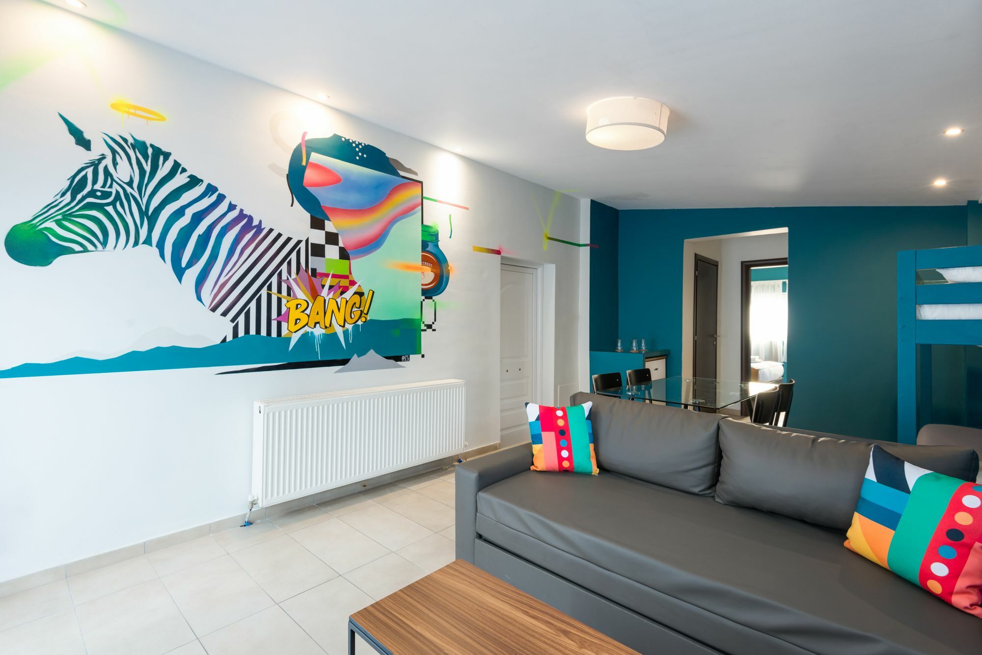 Colors Living Daire
