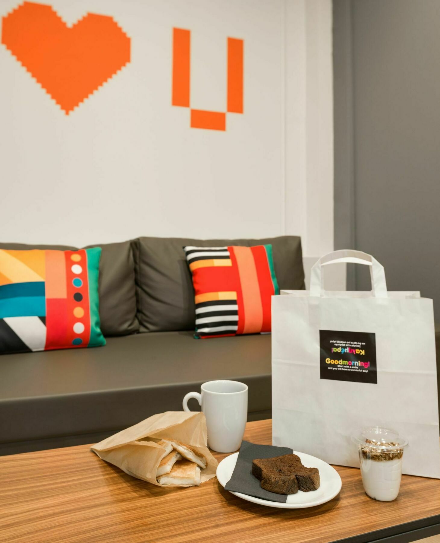 Daire Colors Living