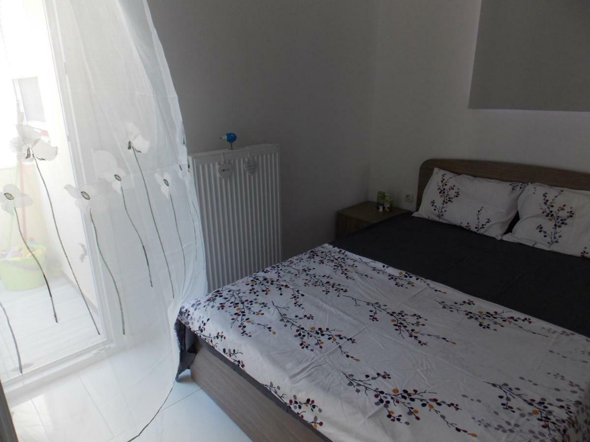 Filippou 13 Luxury Aprts With Balcony Apartment *