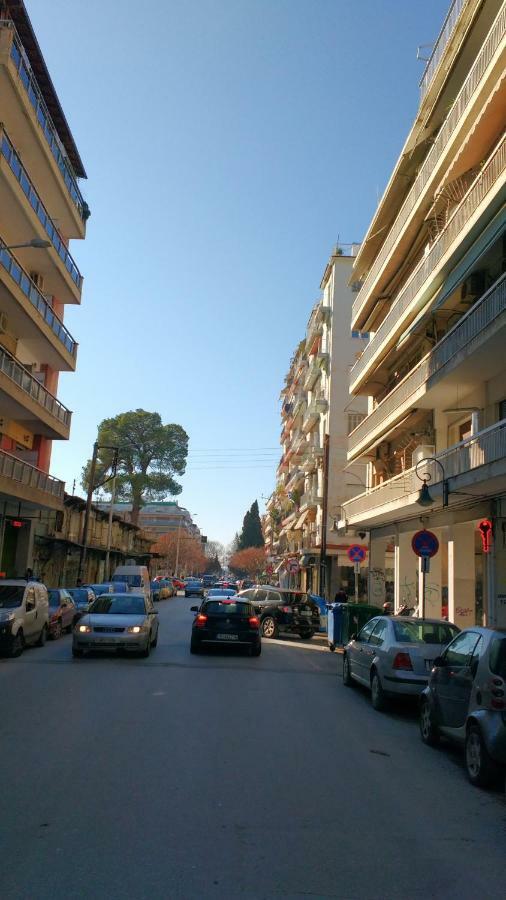 Center Apartment: Beachfront And Concert Hall Proximity Thessaloniki