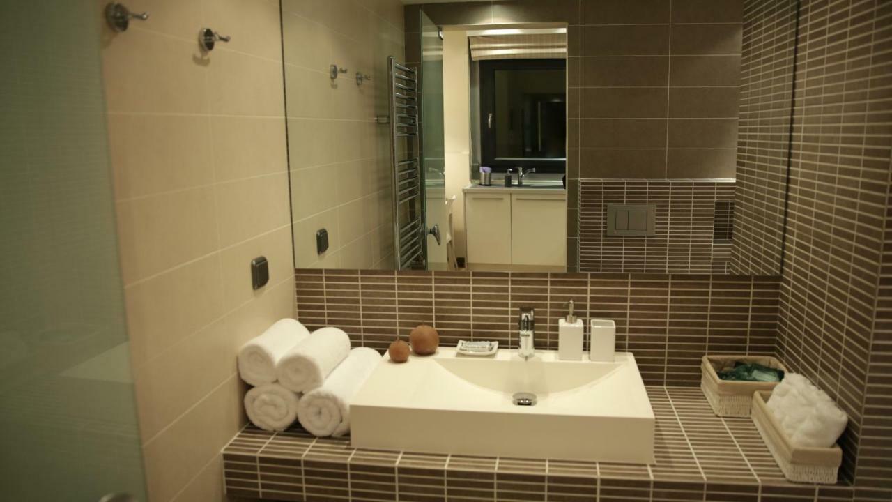 Navarinou Loft *