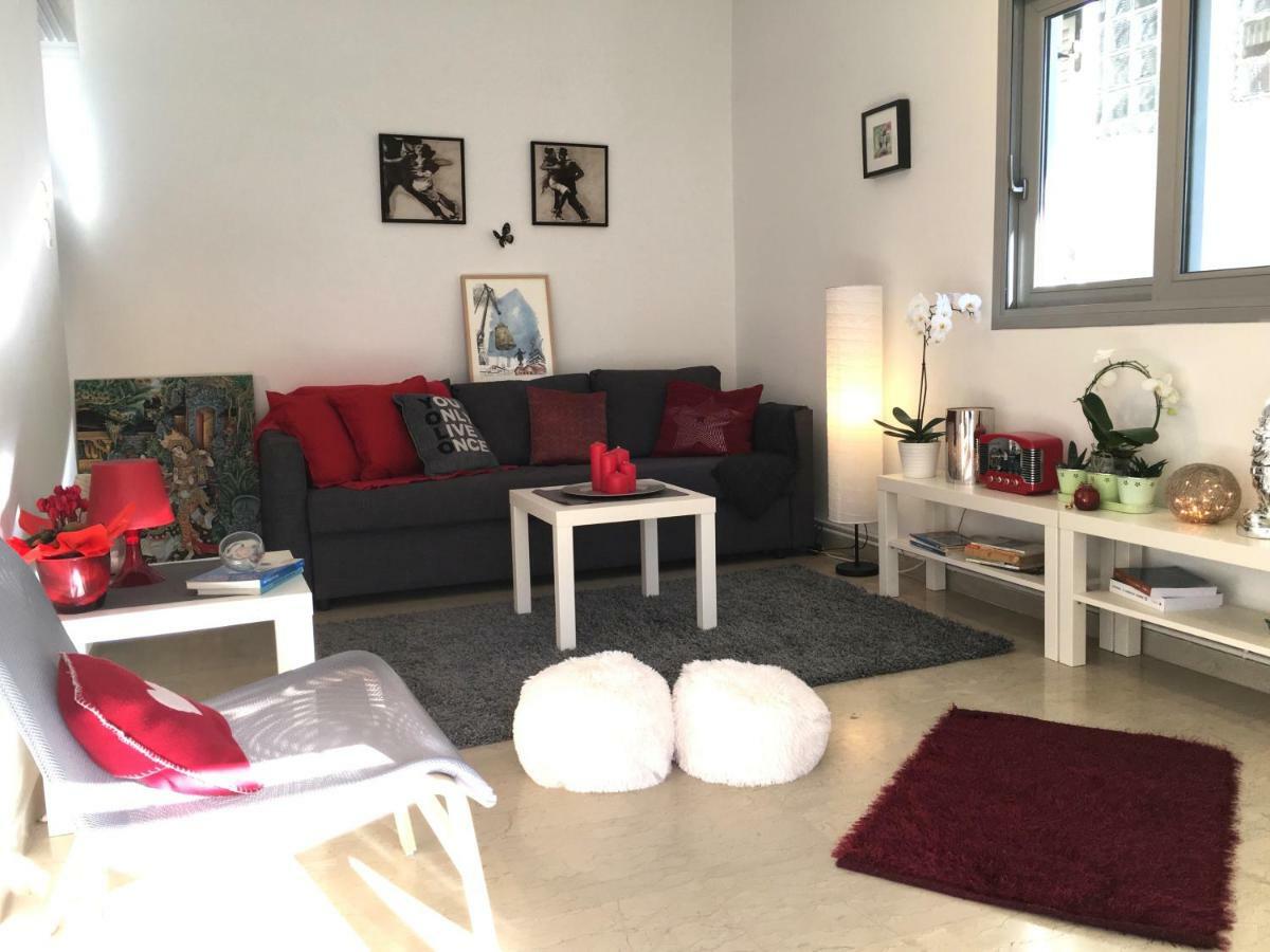Art House Apartment