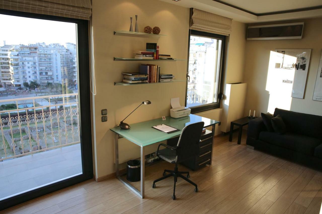 Navarinou Loft *