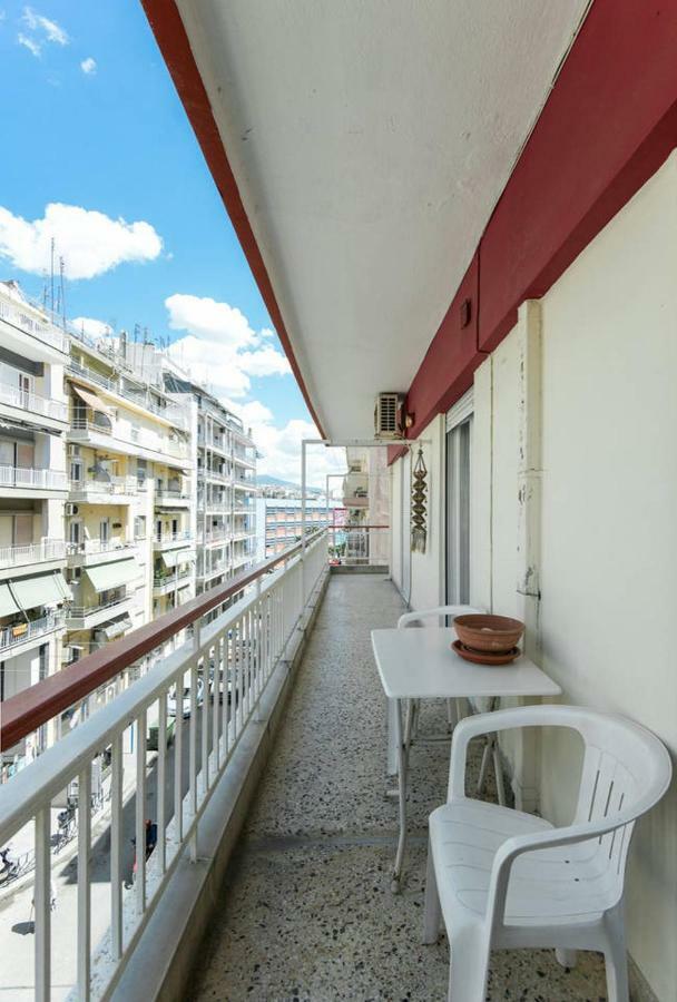 Cozy And Bright In The Heart Of The Thessaloniki