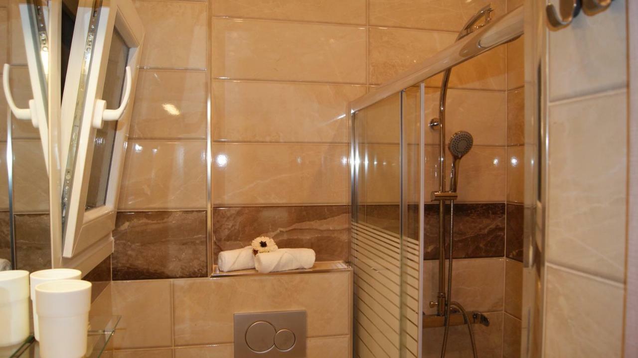 Brand New Luxury Apartment
