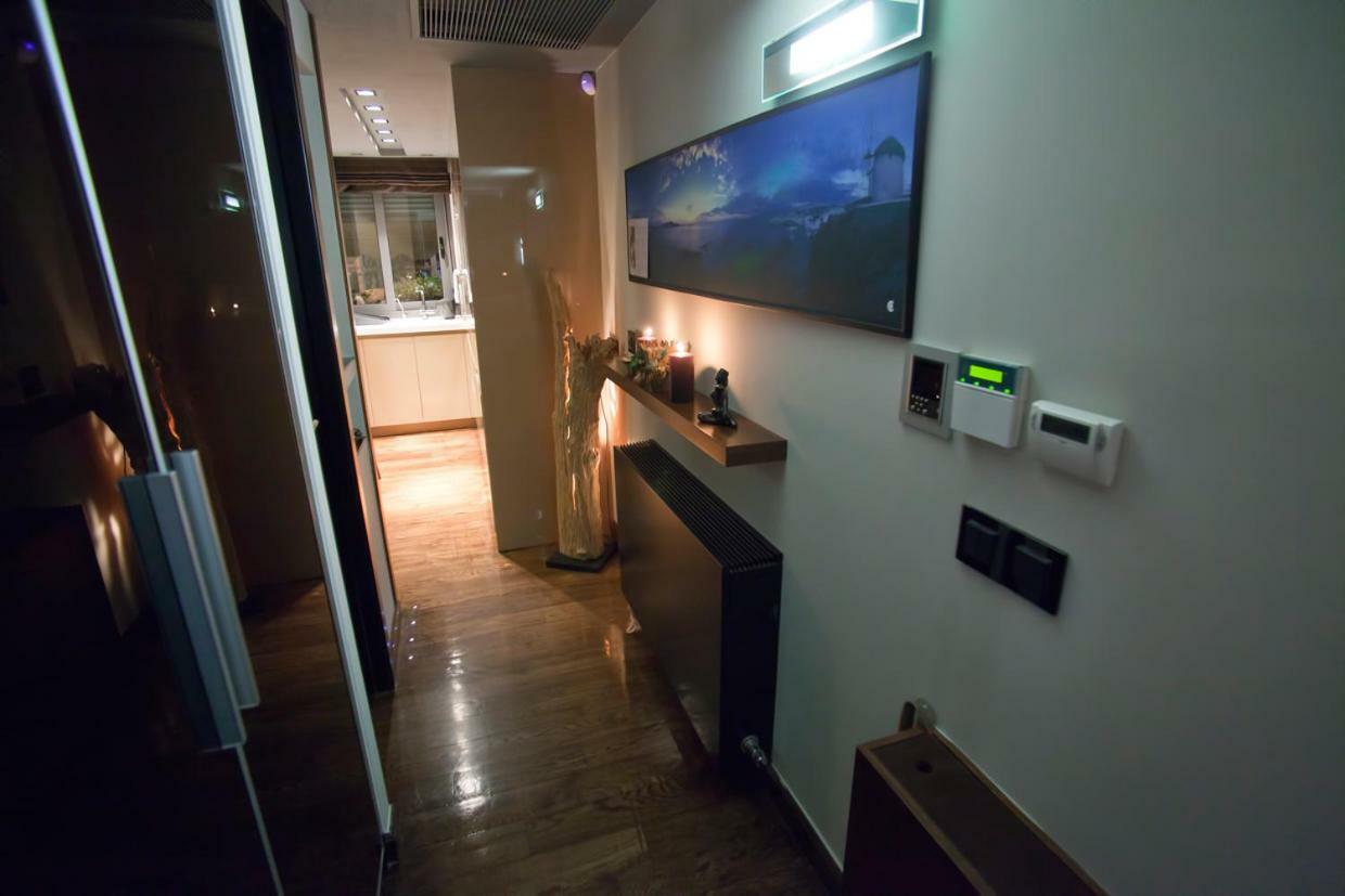 Deluxe Boutique , Jacuzzi, Private Parking, Fireplace Appartement Thessaloniki