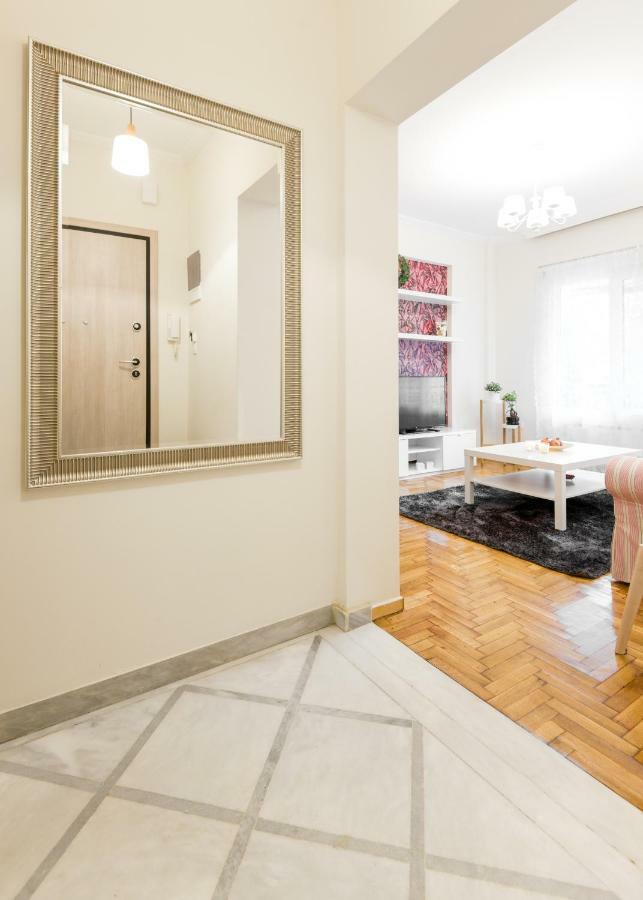 White Tower 1 Bdrm *