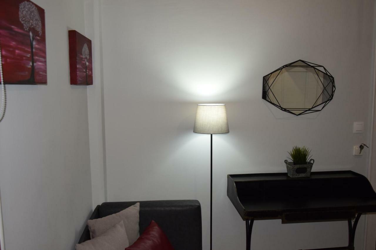 Apartment Megaron11
