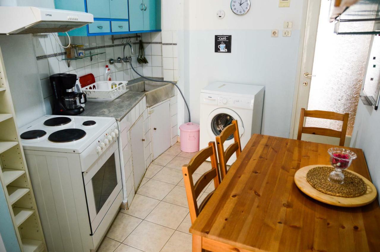 Apartment An For 2-4 Friends. Thessaloniki