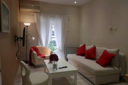 Modern Apartment *