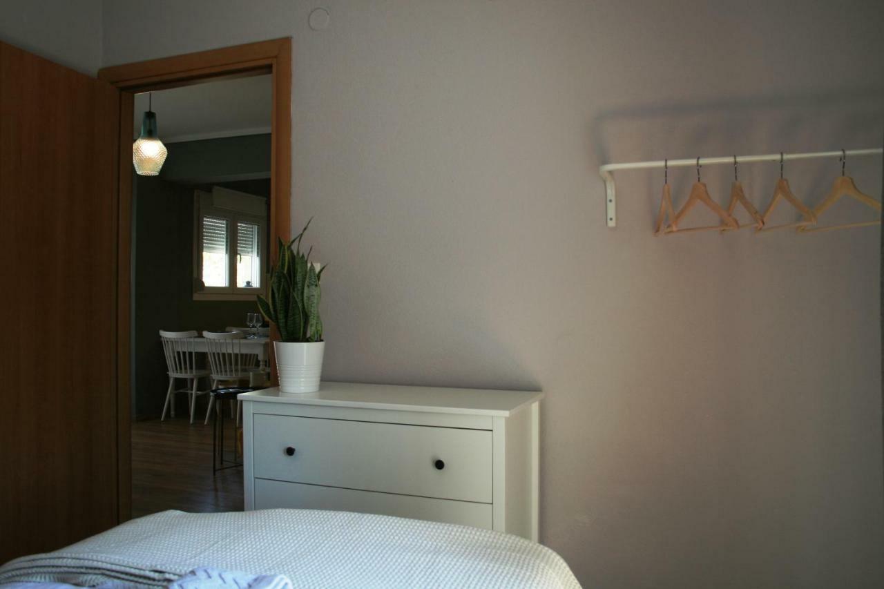 Thea Apartment