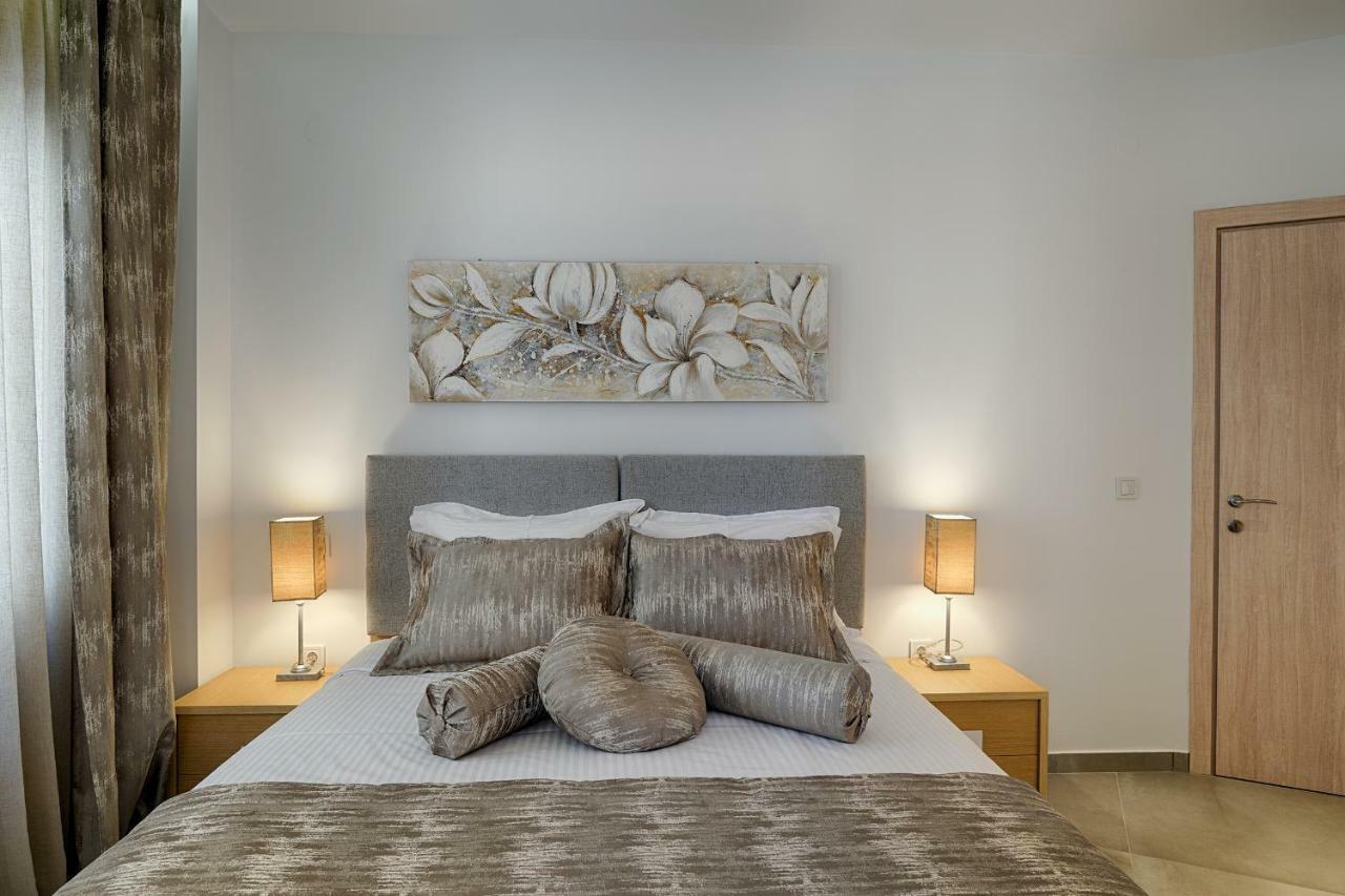 Elxis Luxury Apartamento *