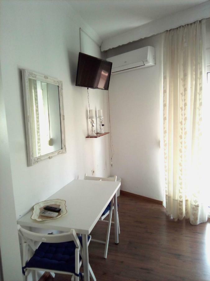 Lemon's House