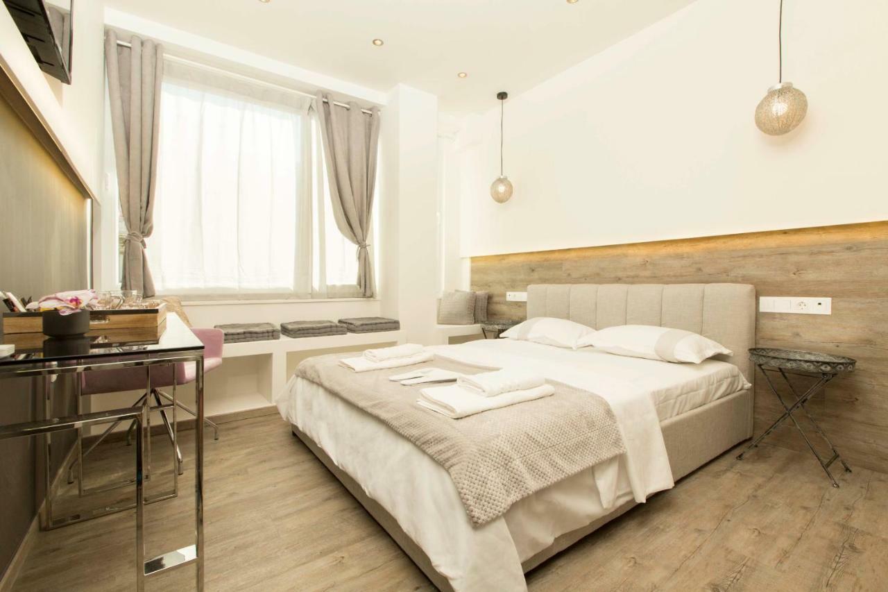Hermes Studio Apartment