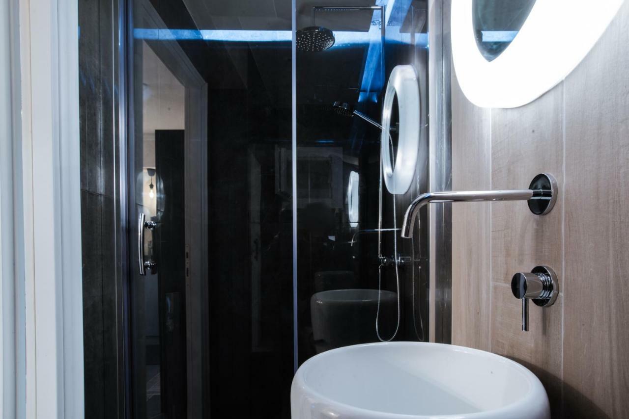 Chung Cư 56 M² 2 Ngủ, 1 Tắm Riêng ở Trung Tâm Thành Phố Căn hộ Thessaloníki