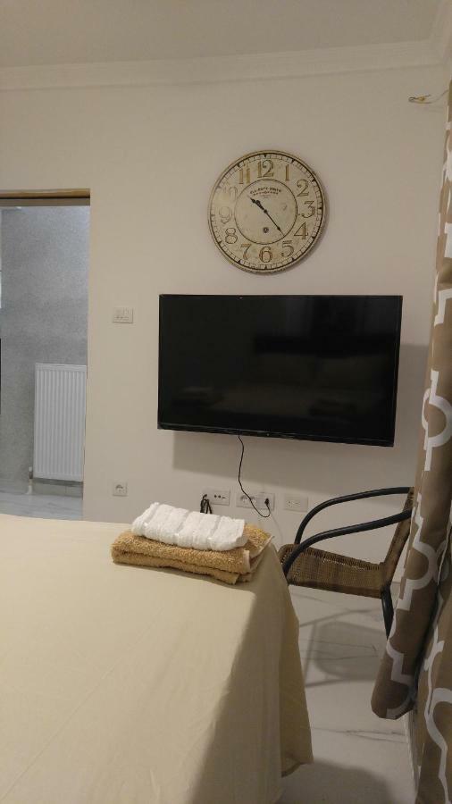 Relax In 90sqm Close To Airport ,shoping,embriolab Seaside Apartment