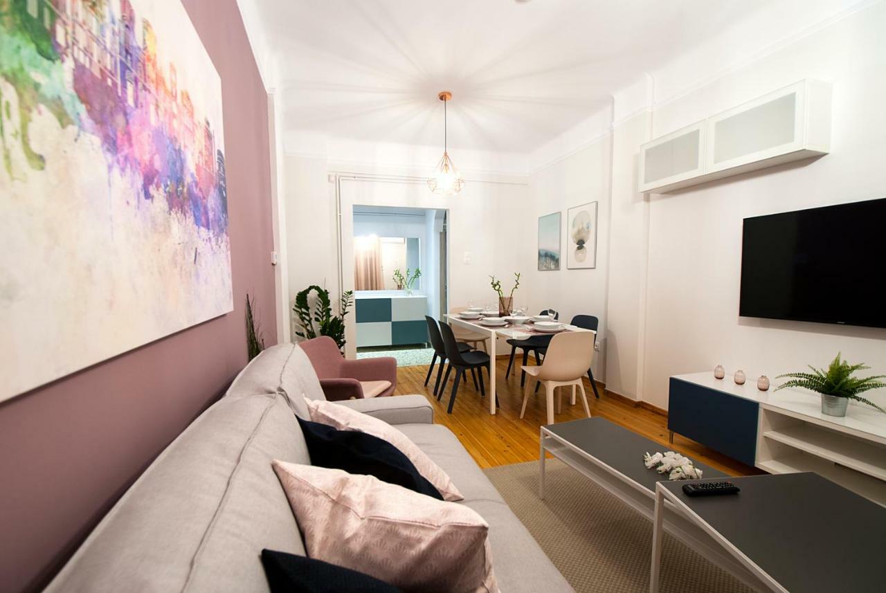 Large, Sunny, Modern Fully Renovated, Next To Agia Sofia Apartamento