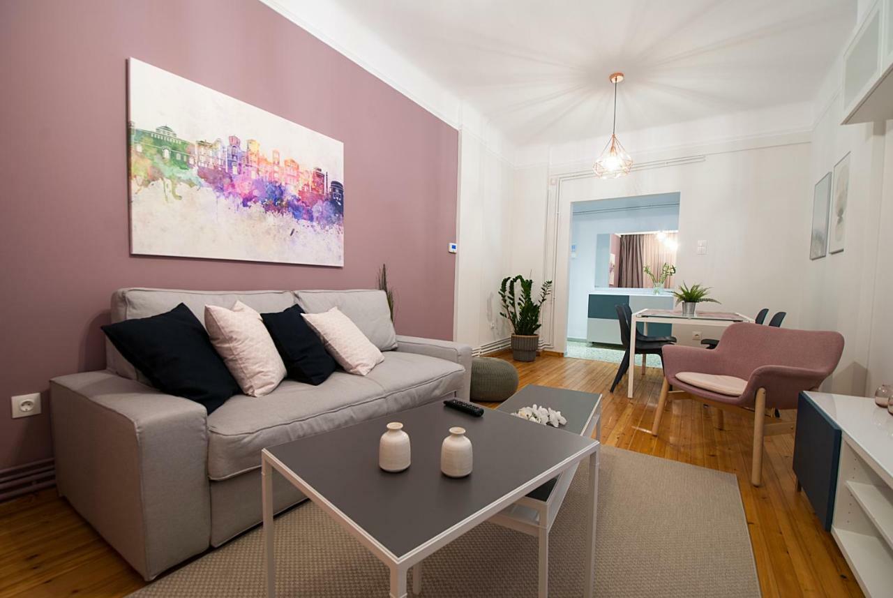 Large, Sunny, Modern Fully Renovated, Next To Agia Sofia
