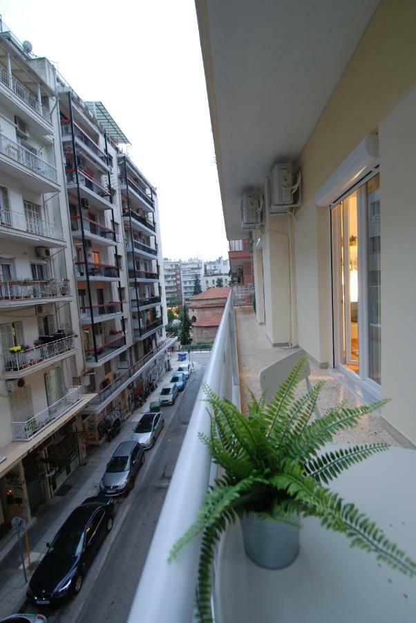 Apartamento Large, Sunny, Modern Fully Renovated, Next To Agia Sofia *