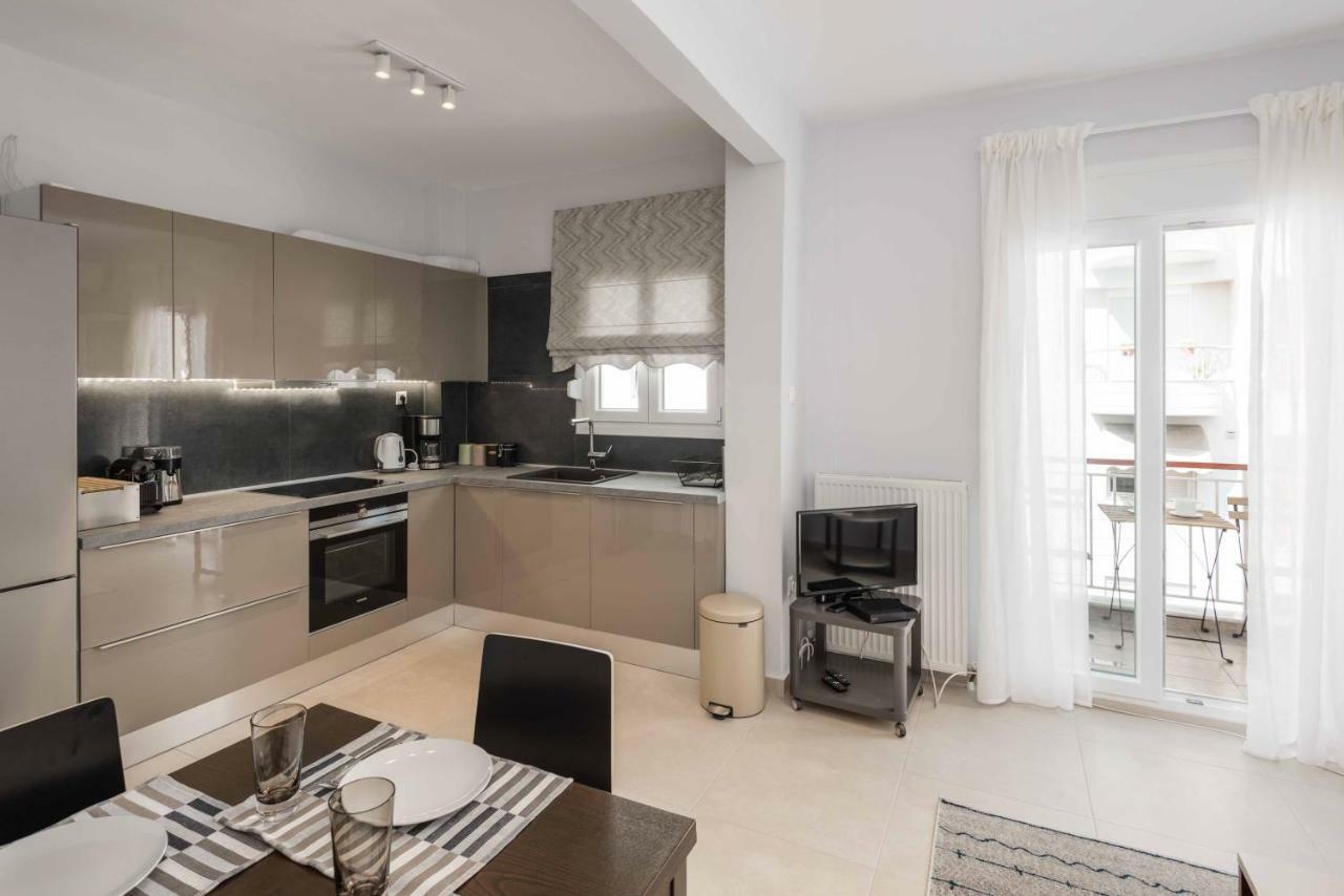 Appartement Kalamaria Brand New 1 Bedroom *