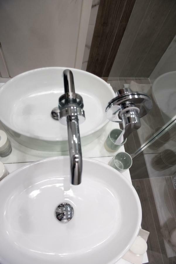 Violet #colony_white_tower Thessaloniki