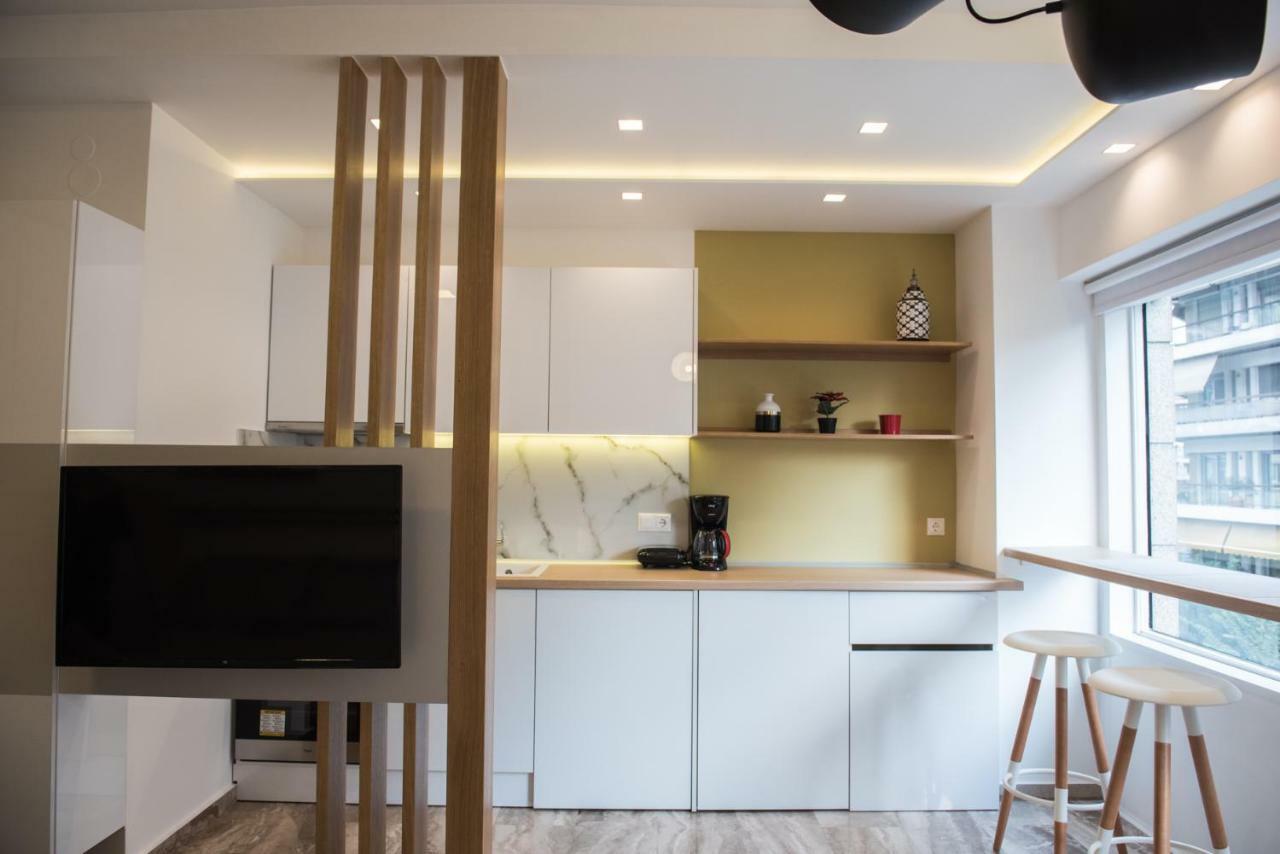 Violet #colony_white_tower * Thessaloniki