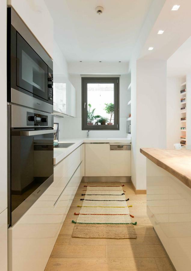 Stylish 3-bedroom & Terrace Apartment *