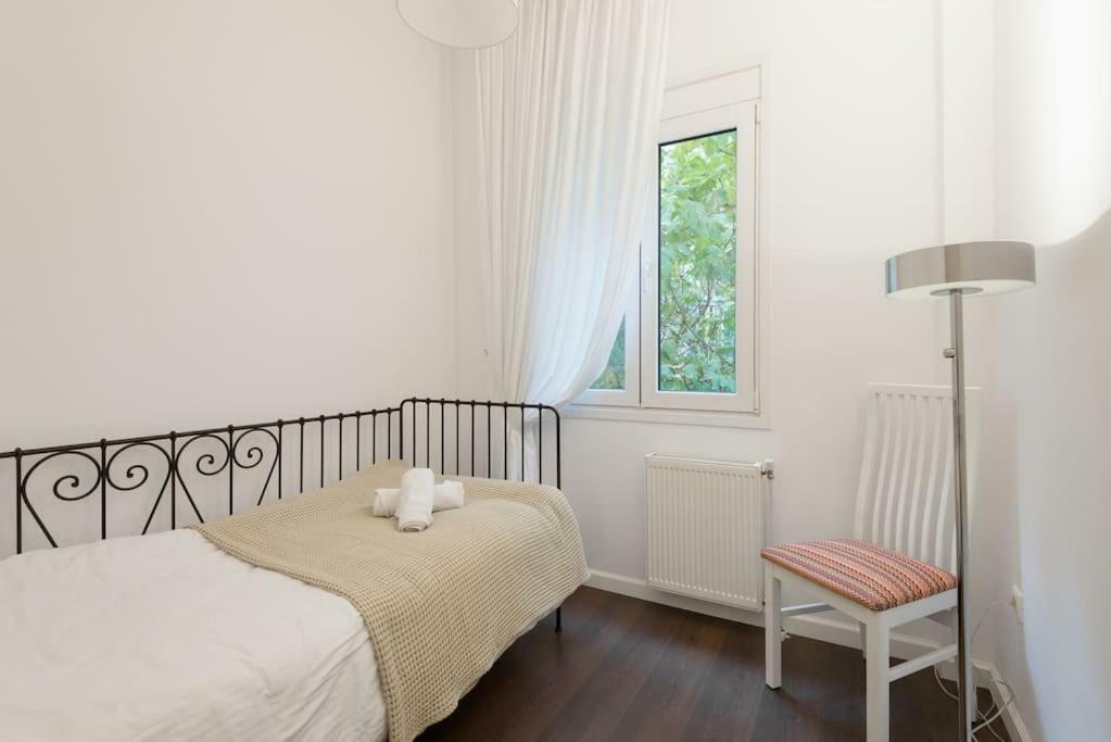 Market- Upper Aristotelous Sq Luxury Apartment *