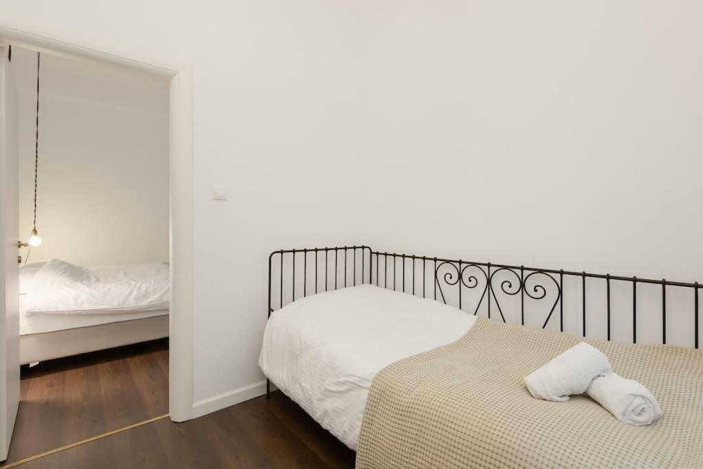 Apartment Market- Upper Aristotelous Sq Luxury