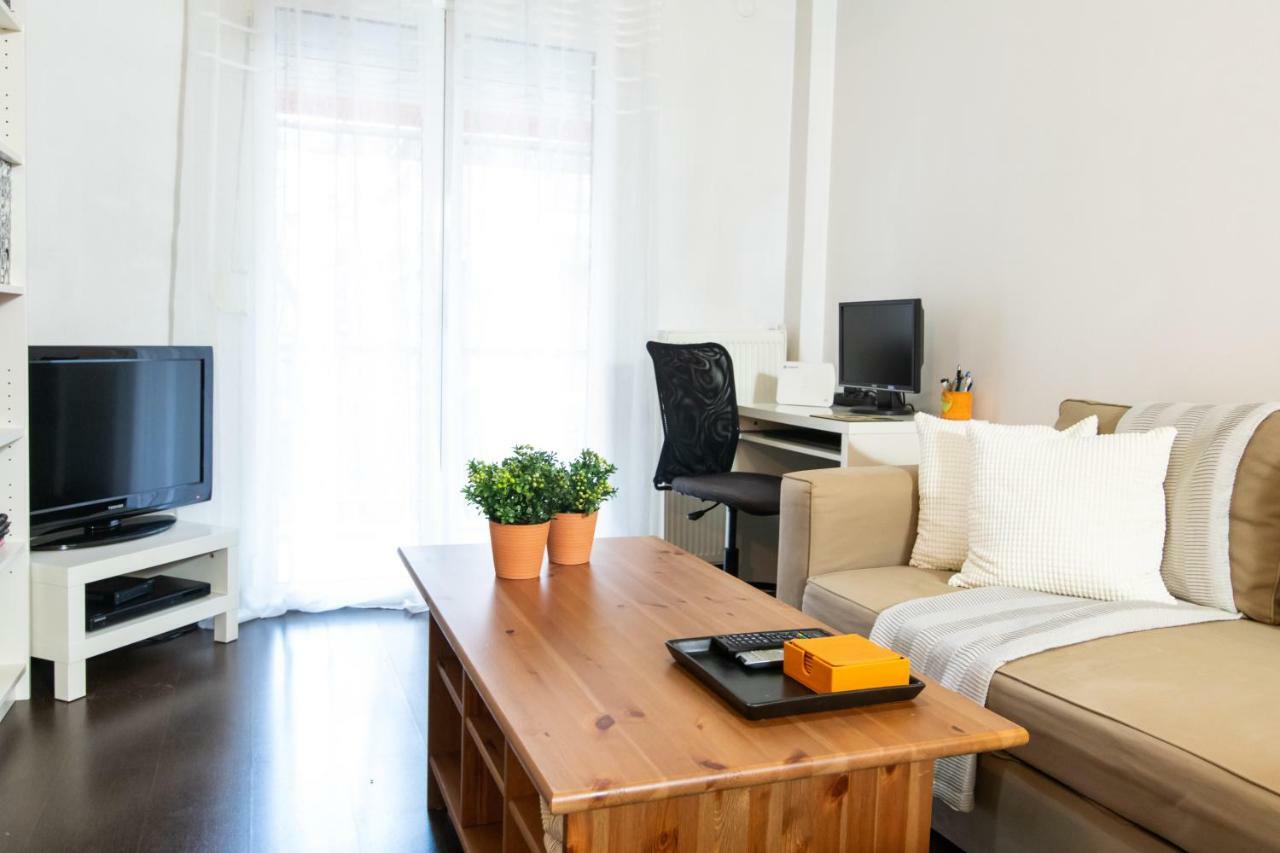 Apartment F & B Collection - For 3