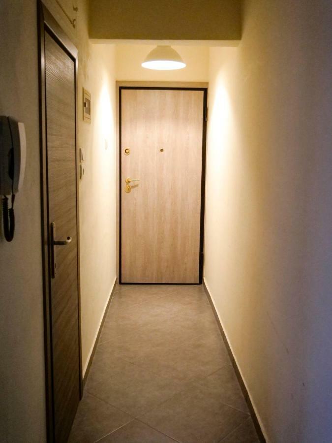 Aphroditi Apartment *