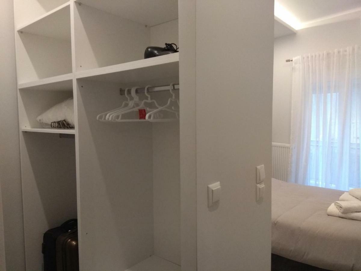 Apartment Flow - White Tower Two Bedroom *
