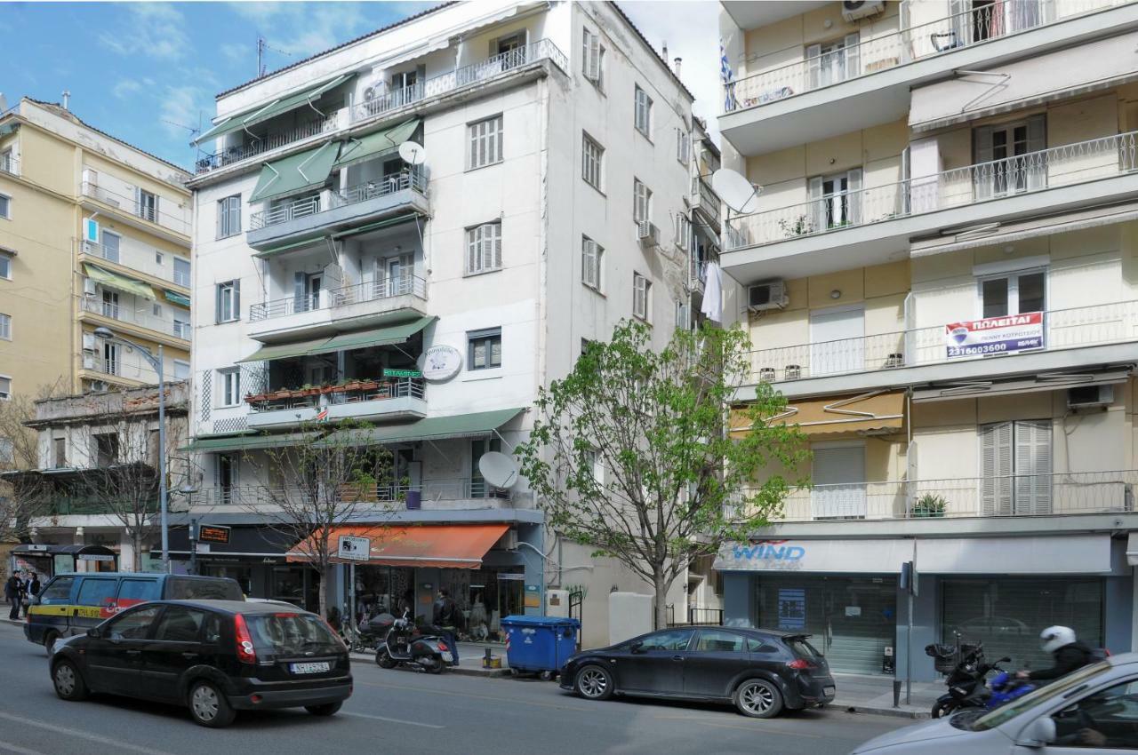 F & B Collection - For 3 Appartement *