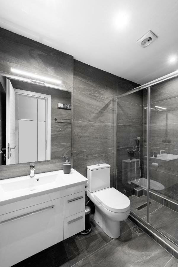 Apartment M&f Luxury Est. 2019 / F Thessaloniki